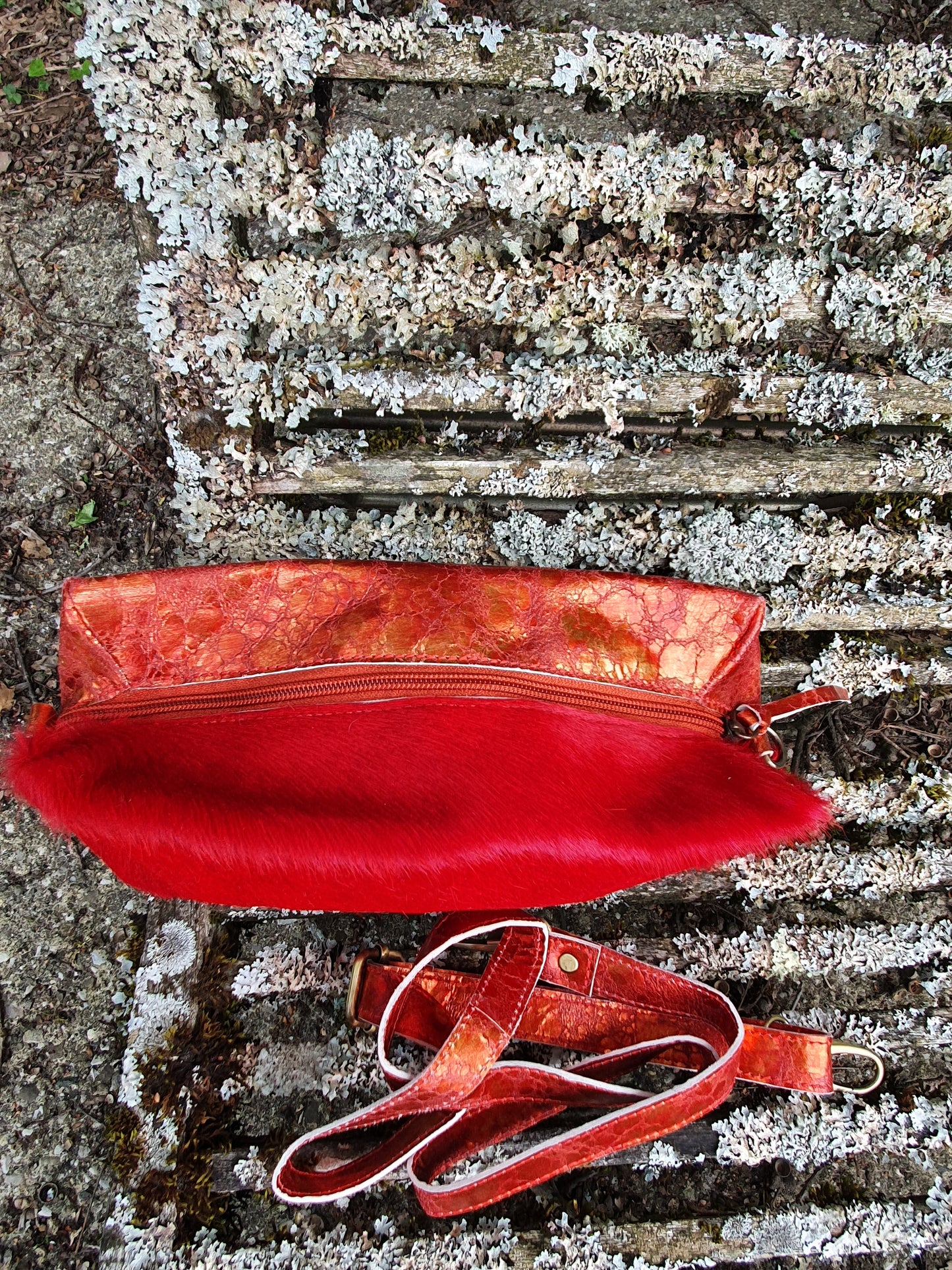 Leather pochette NOOR