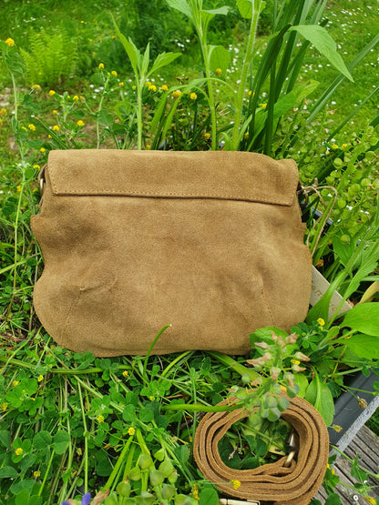 Leather pochette FOUZIA
