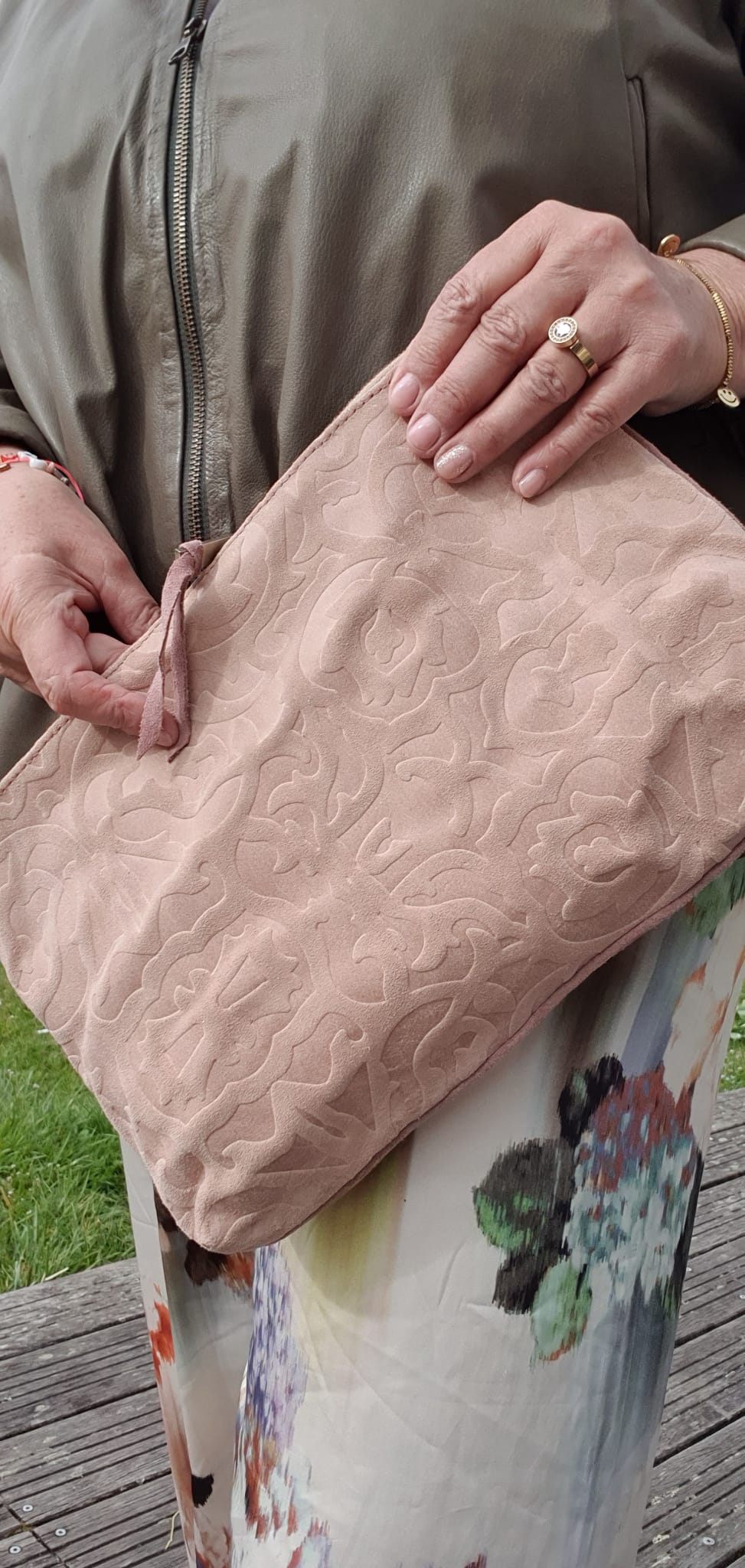 Leather Pochette ANNIKA