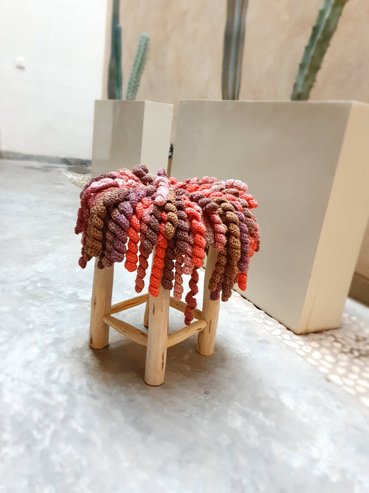 Stool RIA