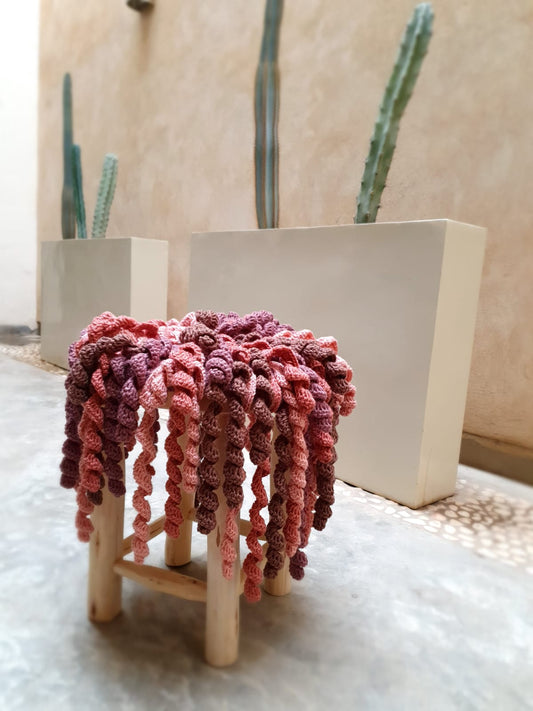 Stool JAN